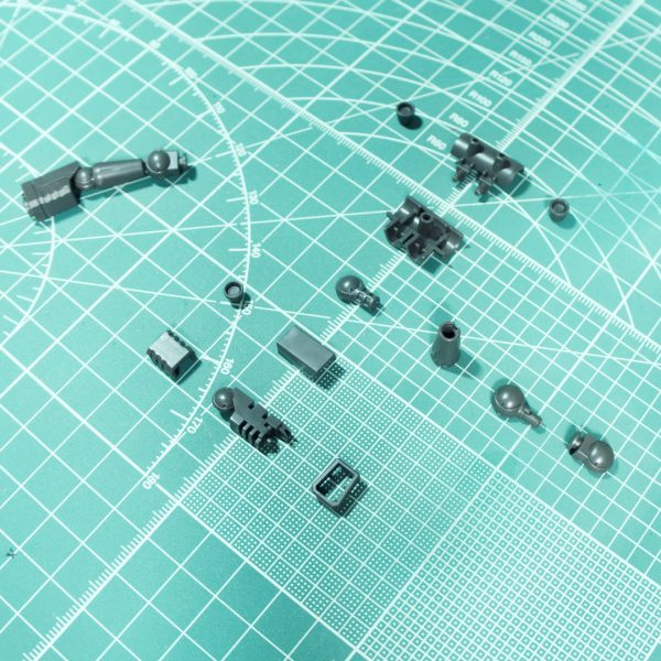 背部スラスターパーツ一覧写真