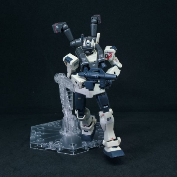 ナイトシーカーポージング写真全身４