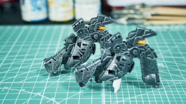 脚部（内部フレーム）組立後