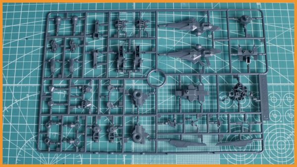 HGガンダムエアリアルCパーツ写真