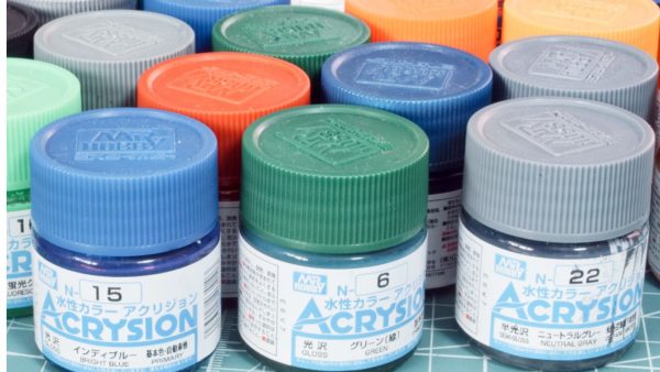 エマルジョン系塗料 アクリジョン 写真